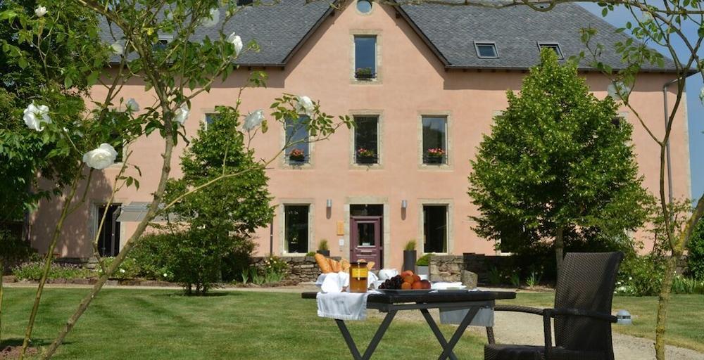 Hotel La Ferme De Bourran Rodez - Parking Prive Gratuit Exterior foto